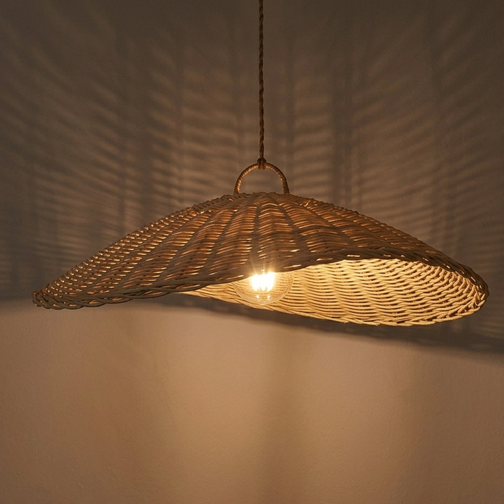 Casuarina Pendant Light