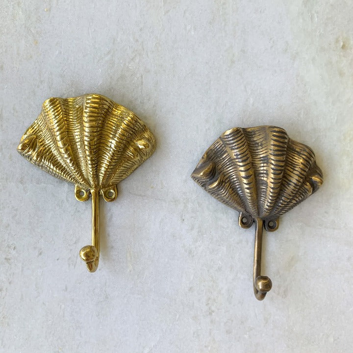 Clam Shell Brass hooks: Ocean Luxe